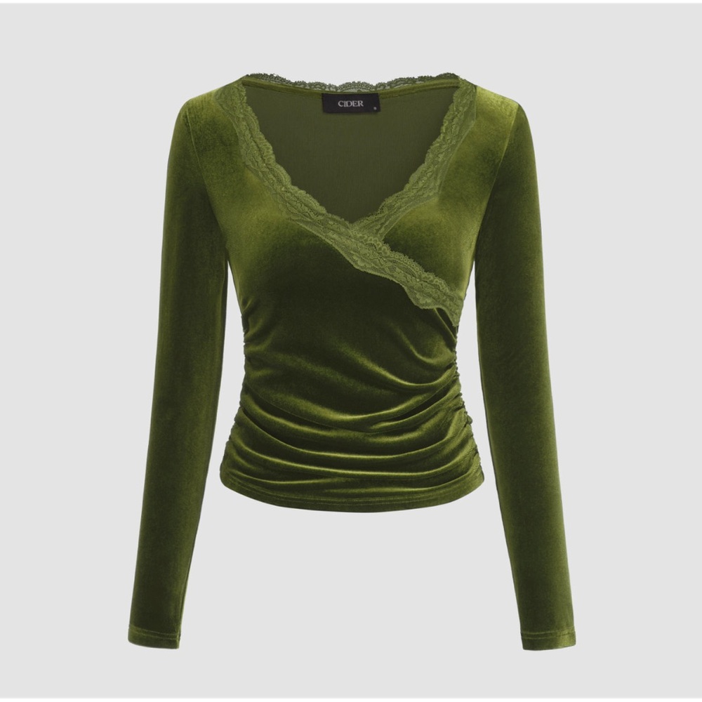 CIDER Velvet V-neck Solid Lace Ruched Long Sleeve Top